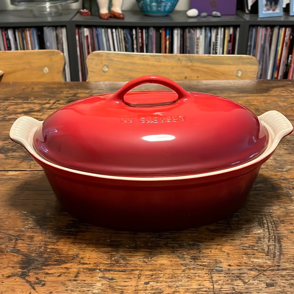 BNWT Le Creuset oval casserole dish